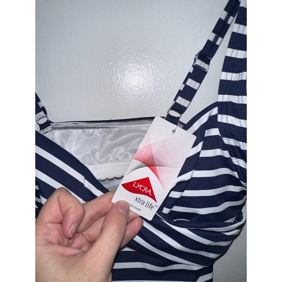 Lands’ End Navy/white tankini and swim shorts - Picture 2 of 10